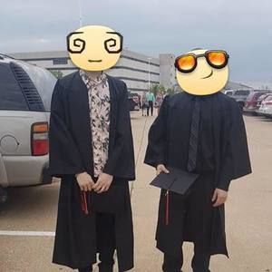 Meet your Posher, Zach